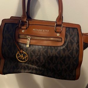 Beautiful Michael Kors bag